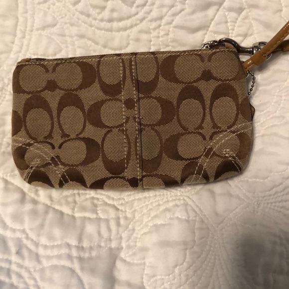 Coach Wristlet - Picture 2 of 4